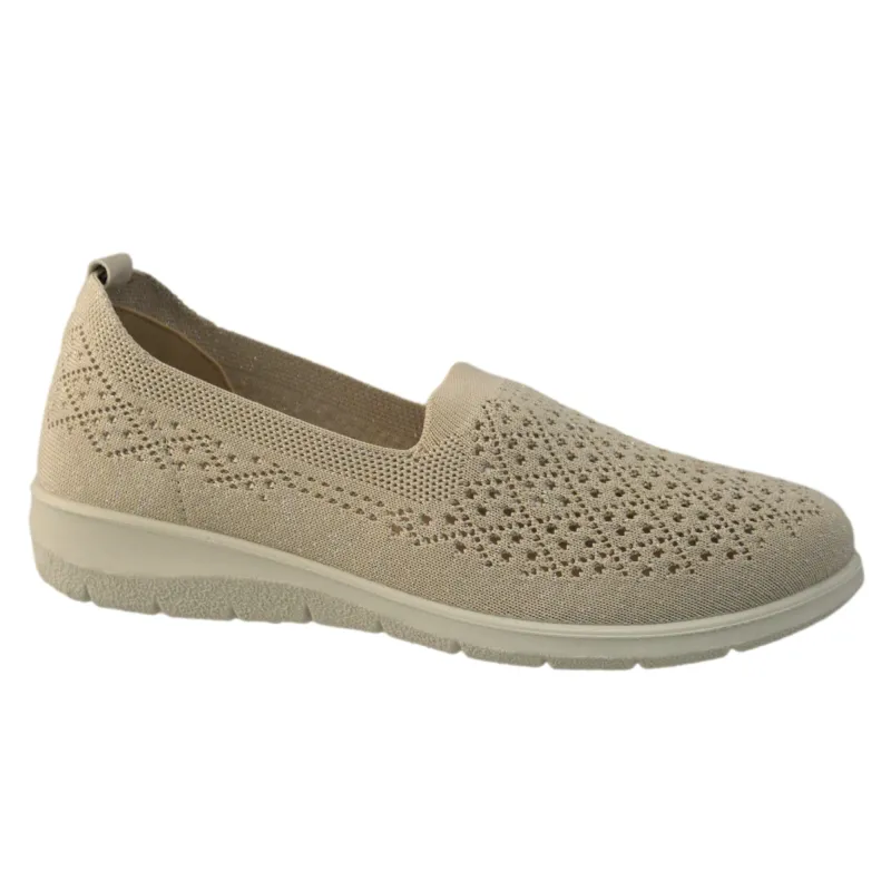 Classic Editions Women's Comfort Knit Slip-Ons made by Giant Tiger