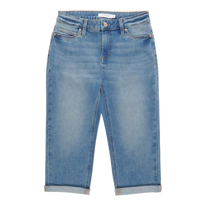 mySTYLE Women's Seasonal Skimmer Denim Capris sold by Giant Tiger