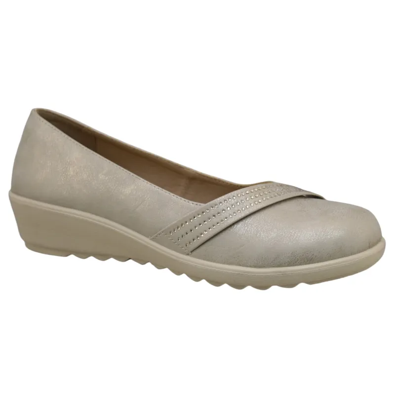 Classic Editions Women's Comfort Ballerina Flats made by Giant Tiger