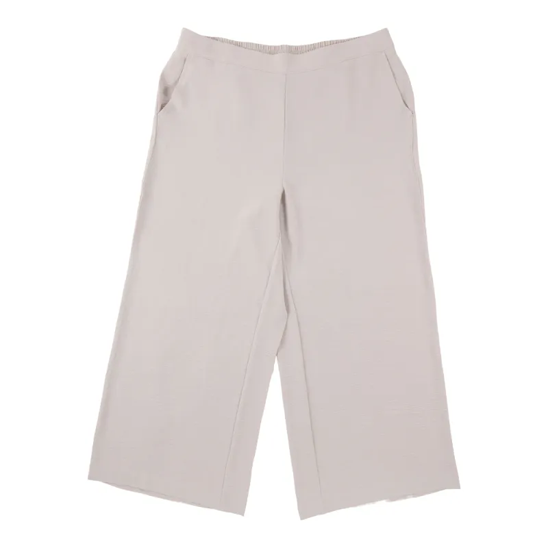 lily morgan Women's Plus Solid Wide-Leg Airflow Pants made by Giant Tiger