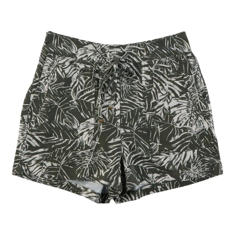 mySTYLE Women's Striped Linen Pull-On Shorts made by Giant Tiger