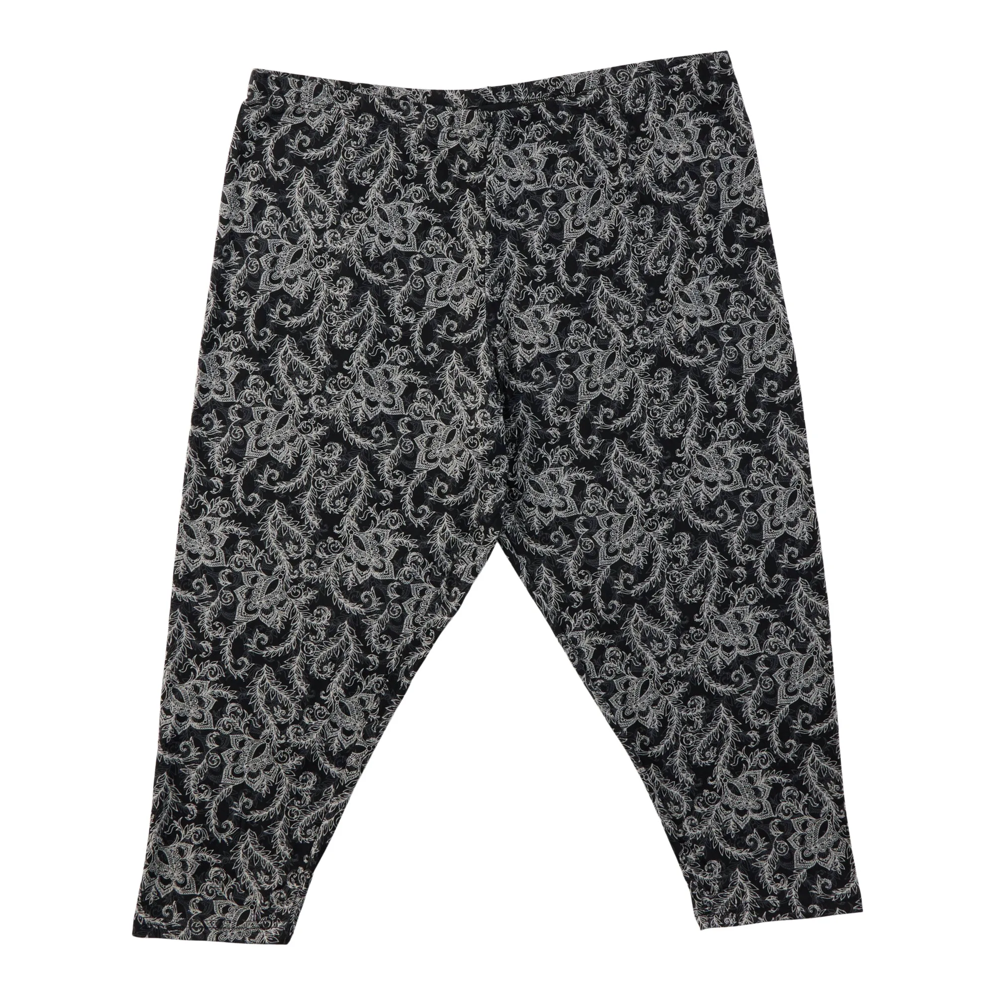 lily morgan Women's Plus All-Over Printed Slim Capri Leggings sold by Giant Tiger