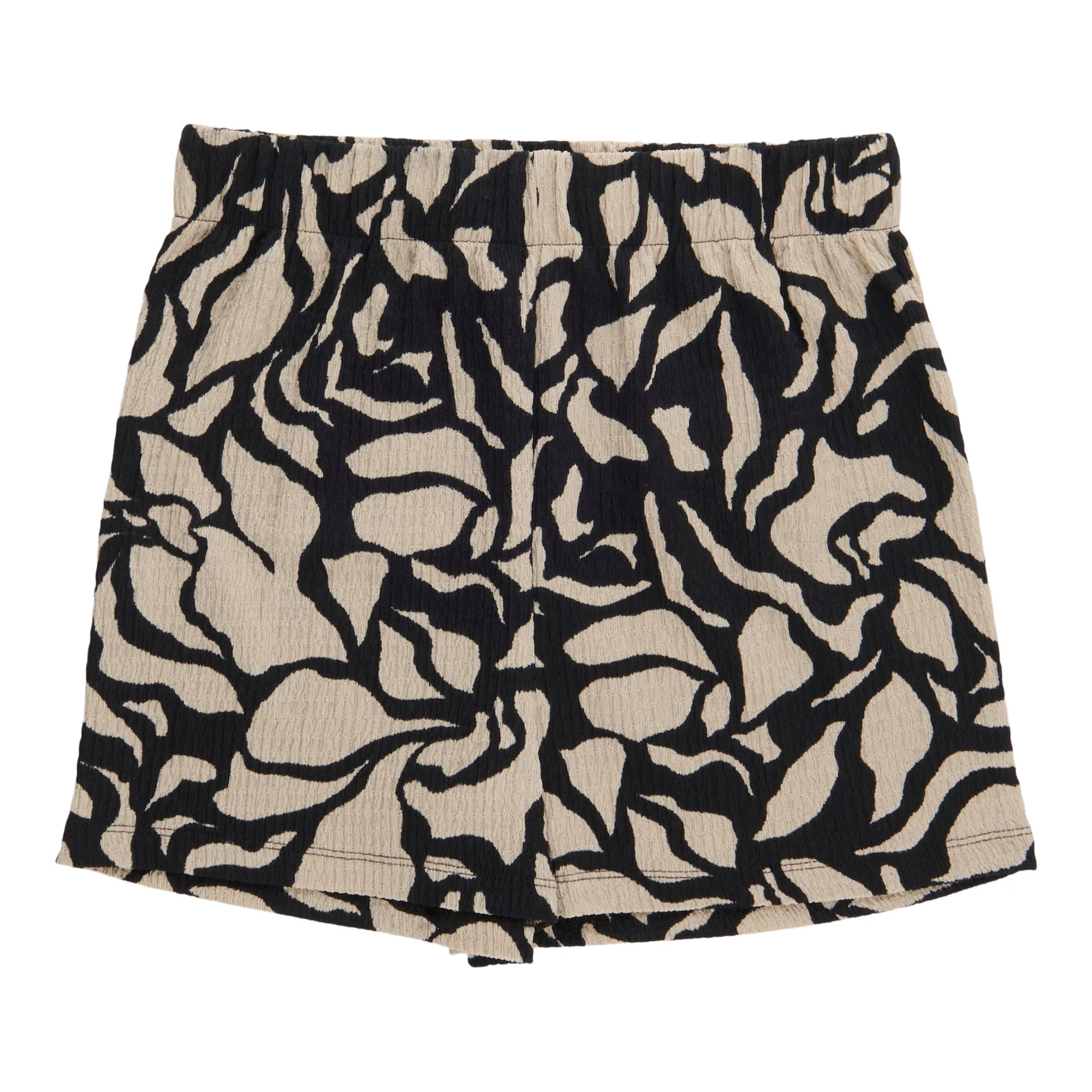 lily morgan Women's Printed Crinkle Pull-On Shorts sold by Giant Tiger product image thumbnail 2