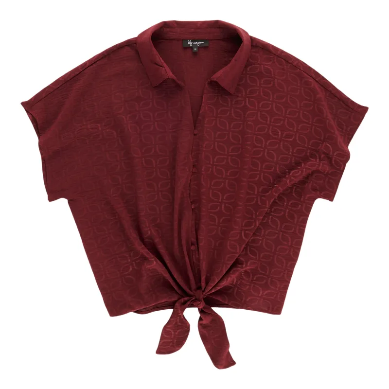 lily morgan Women's Plus Embossed Airflow Blouse made by Giant Tiger