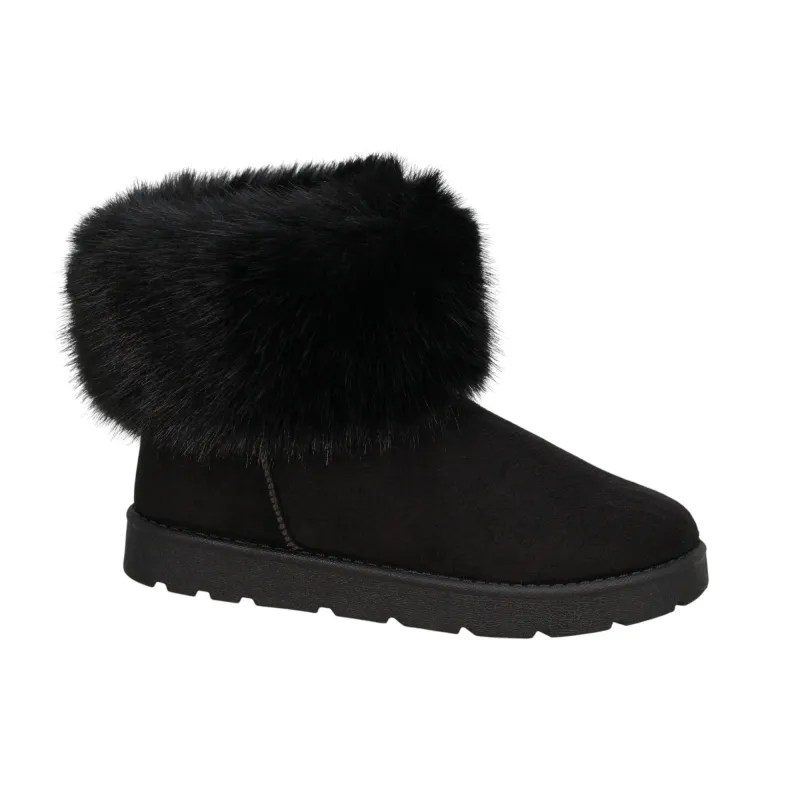 mySTYLE Women's Plush Yuggy Boots made by Giant Tiger