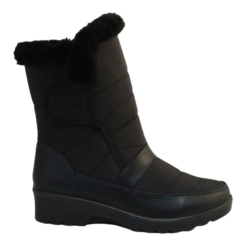 Mountain Ridge Women's Grip Velcro Winter Boots, -20°C sold by Giant Tiger
