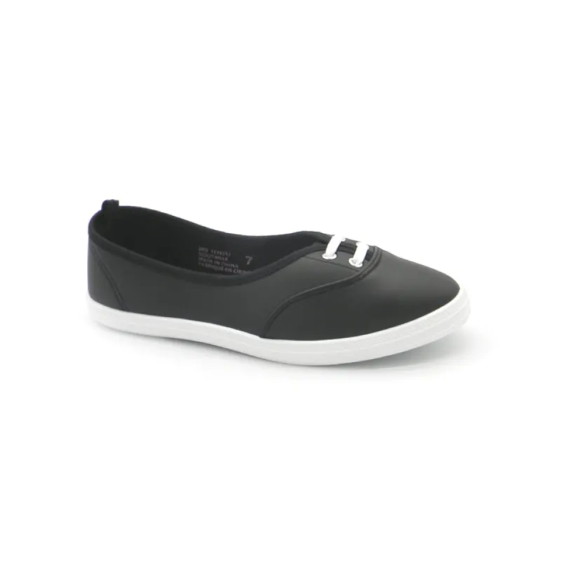 mySTYLE Women's Eyelet Slip-On Shoes sold by Giant Tiger