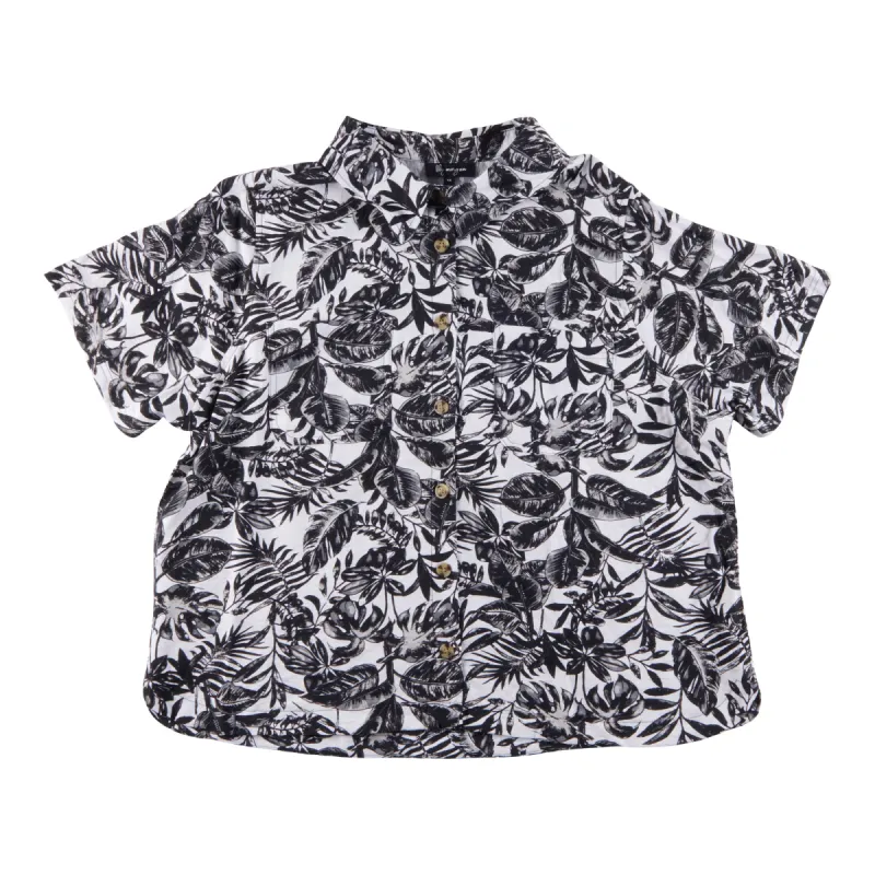 lily morgan Women's Plus Mystic Printed Camp Shirt sold by Giant Tiger