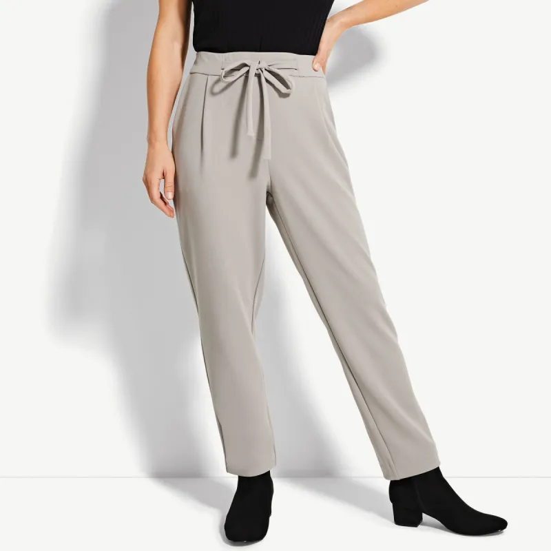 lily morgan Women's Autumn Flair Knit Refined Joggers sold by Giant Tiger