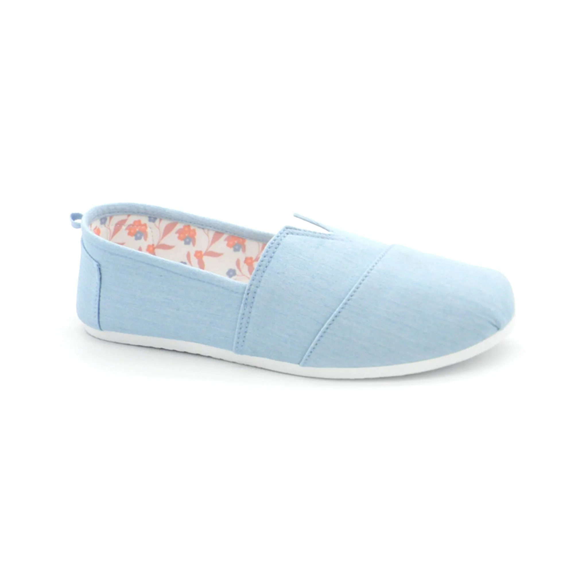 mySTYLE Women's Canvas Espadrilles sold by Giant Tiger product image thumbnail 2