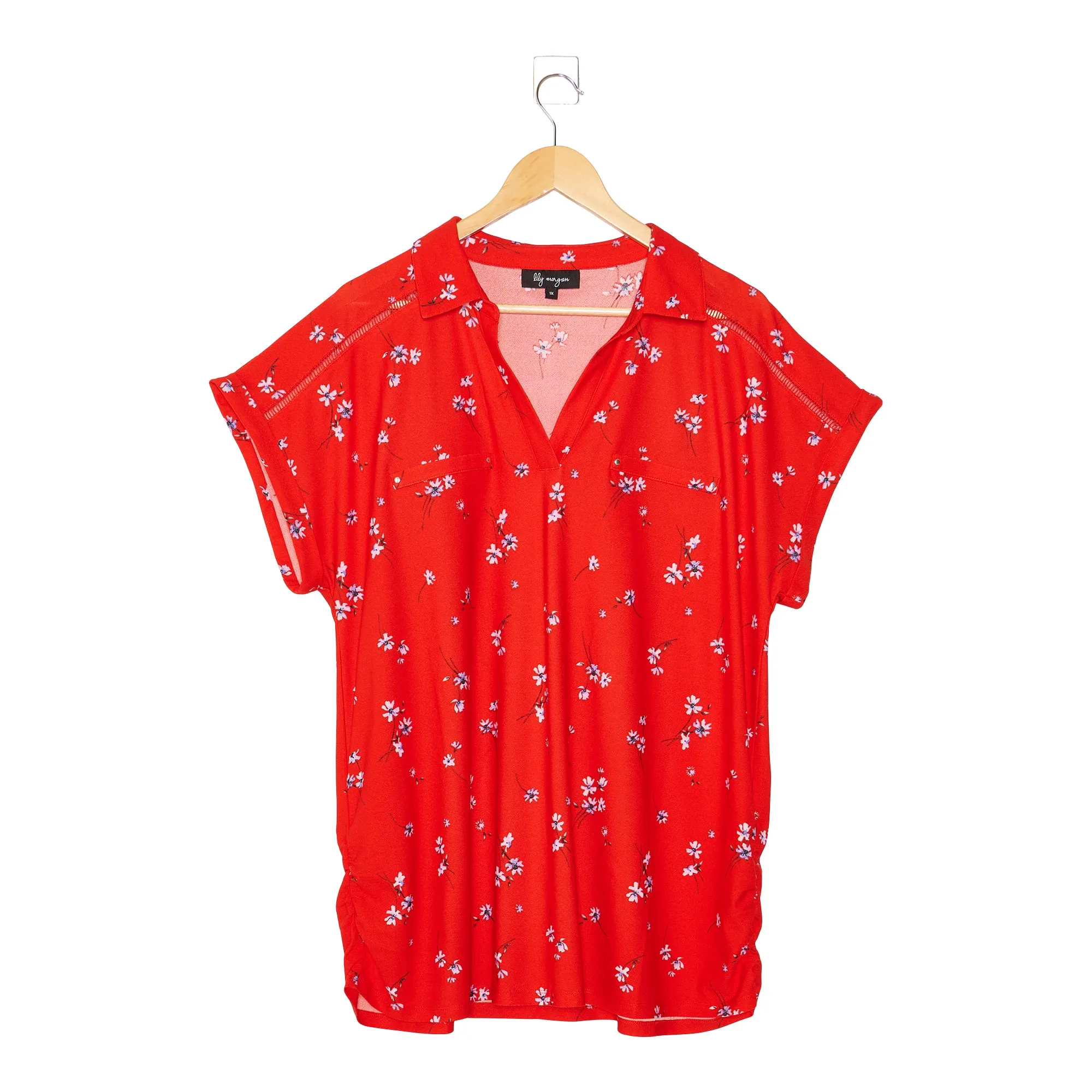 lily morgan Women's Plus Simply Chic Printed Collared V-Neck Top sold by Giant Tiger product image thumbnail 2