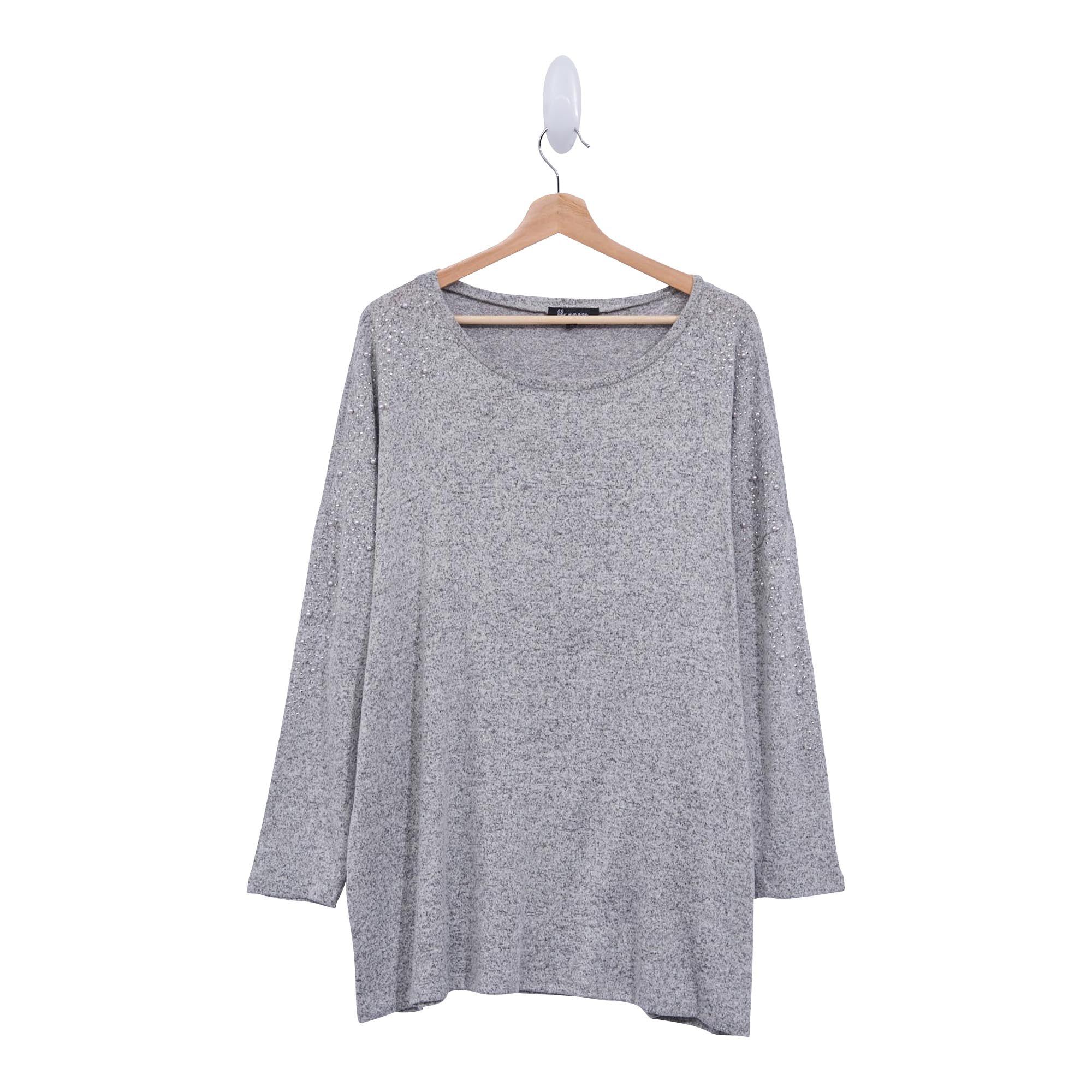 lily morgan Women's Plus Long Sleeve Pearl Trim Top sold by Giant Tiger