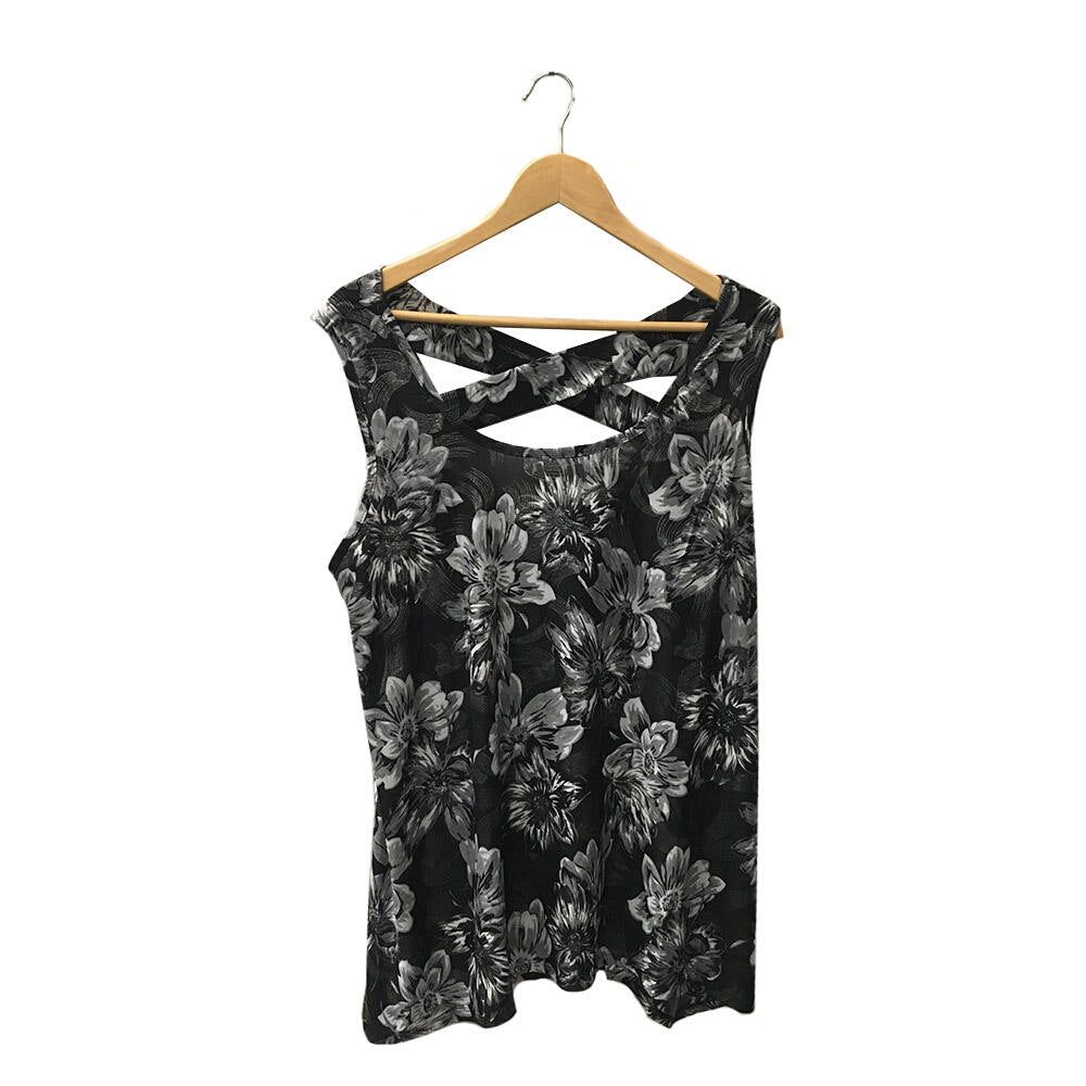 lily morgan Women's Plus Sharkbite Top sold by Giant Tiger product image thumbnail 4