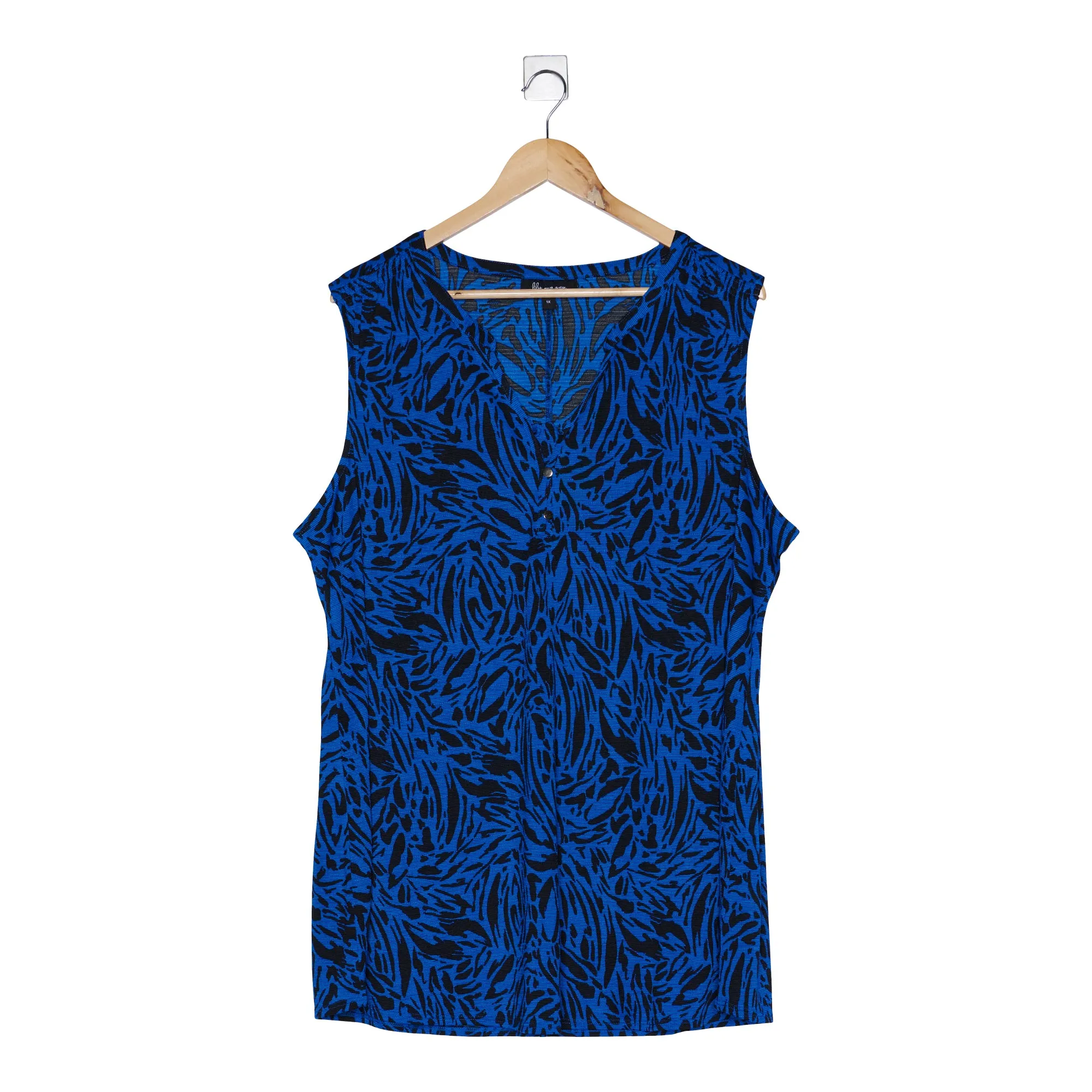 lily morgan Women's Plus Printed Pintuck Top sold by Giant Tiger