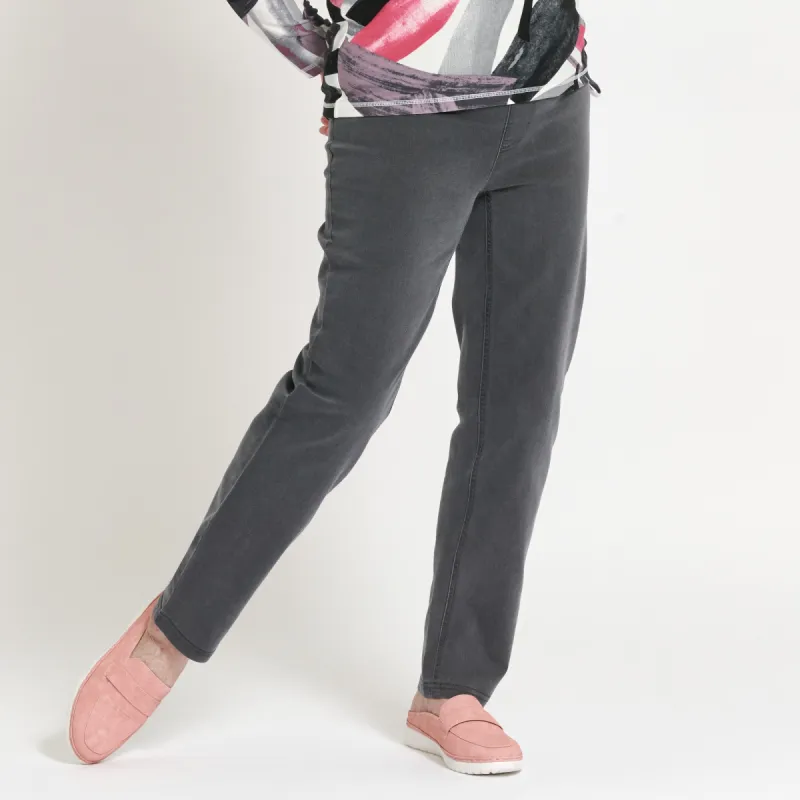 Classic Editions Women's Stretchy Mid Rise Denim Pants sold by Giant Tiger