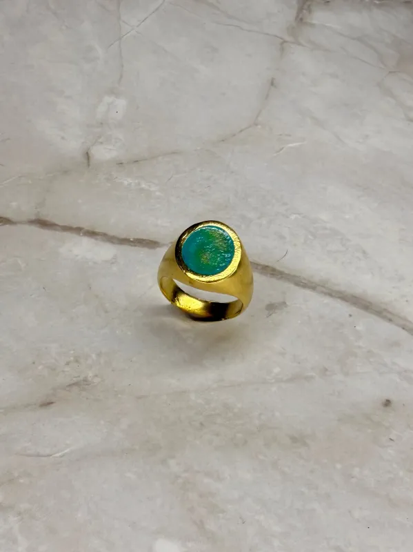 Crown Marine Oval Goldie made by Mary Louis