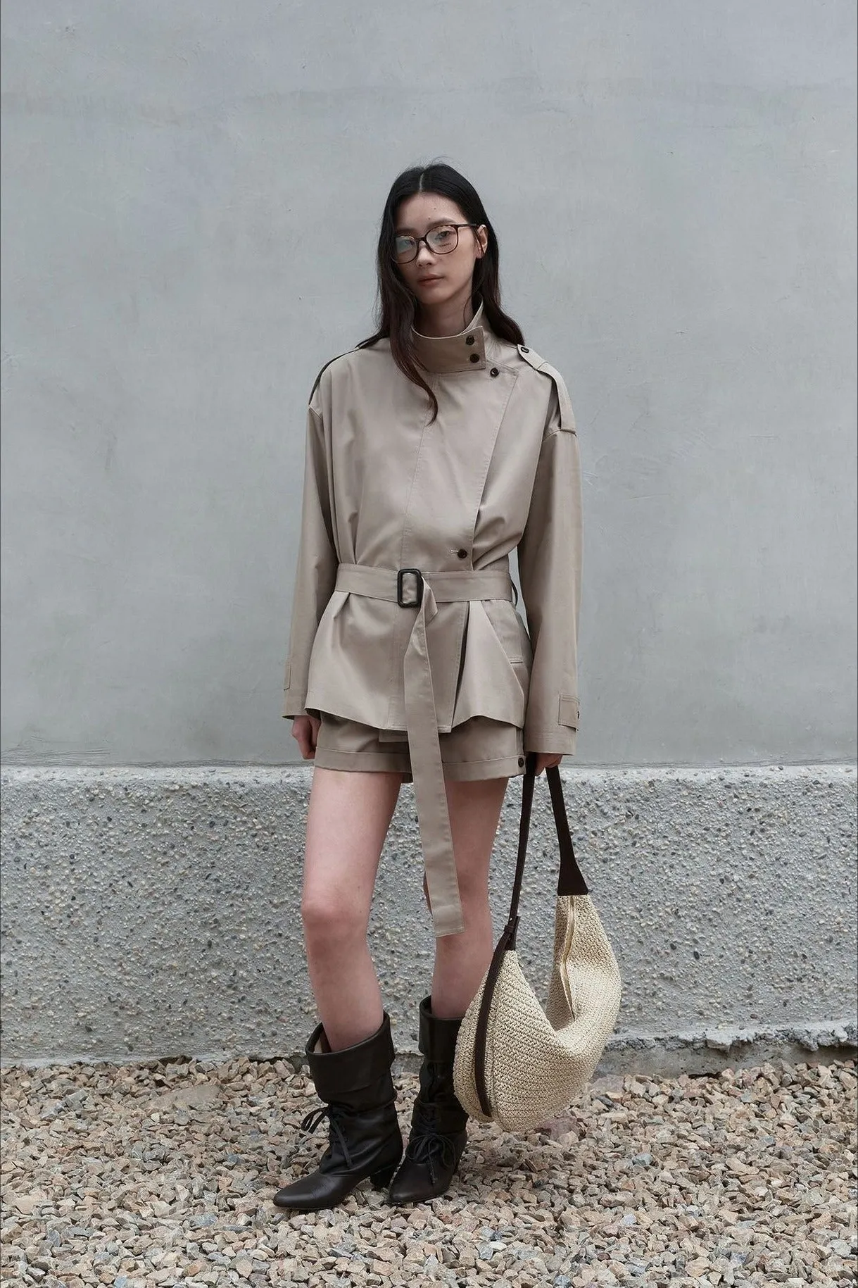Cotton blend notched collar short trench | 2 color sold by Polyphonie product image thumbnail 5