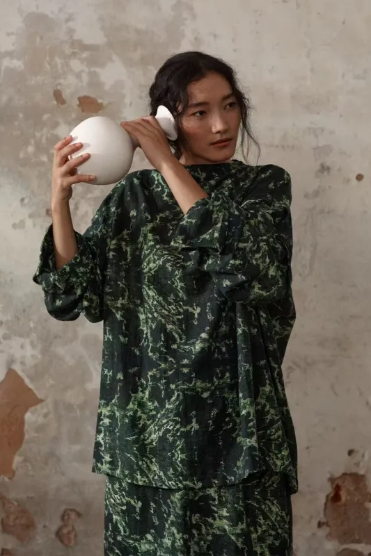 Lyocell blend romantic leaf print shirt made by Polyphonie