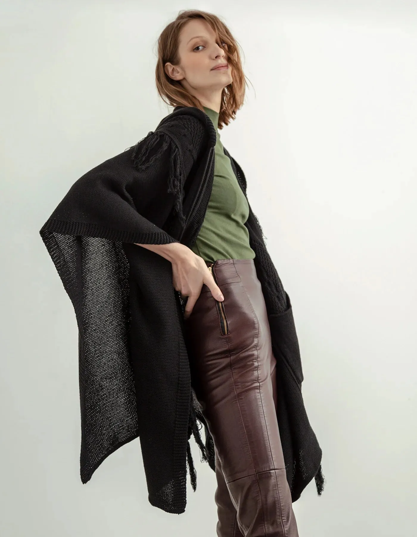 Eclipse Cape Poncho sold by Espiritu product image thumbnail 5