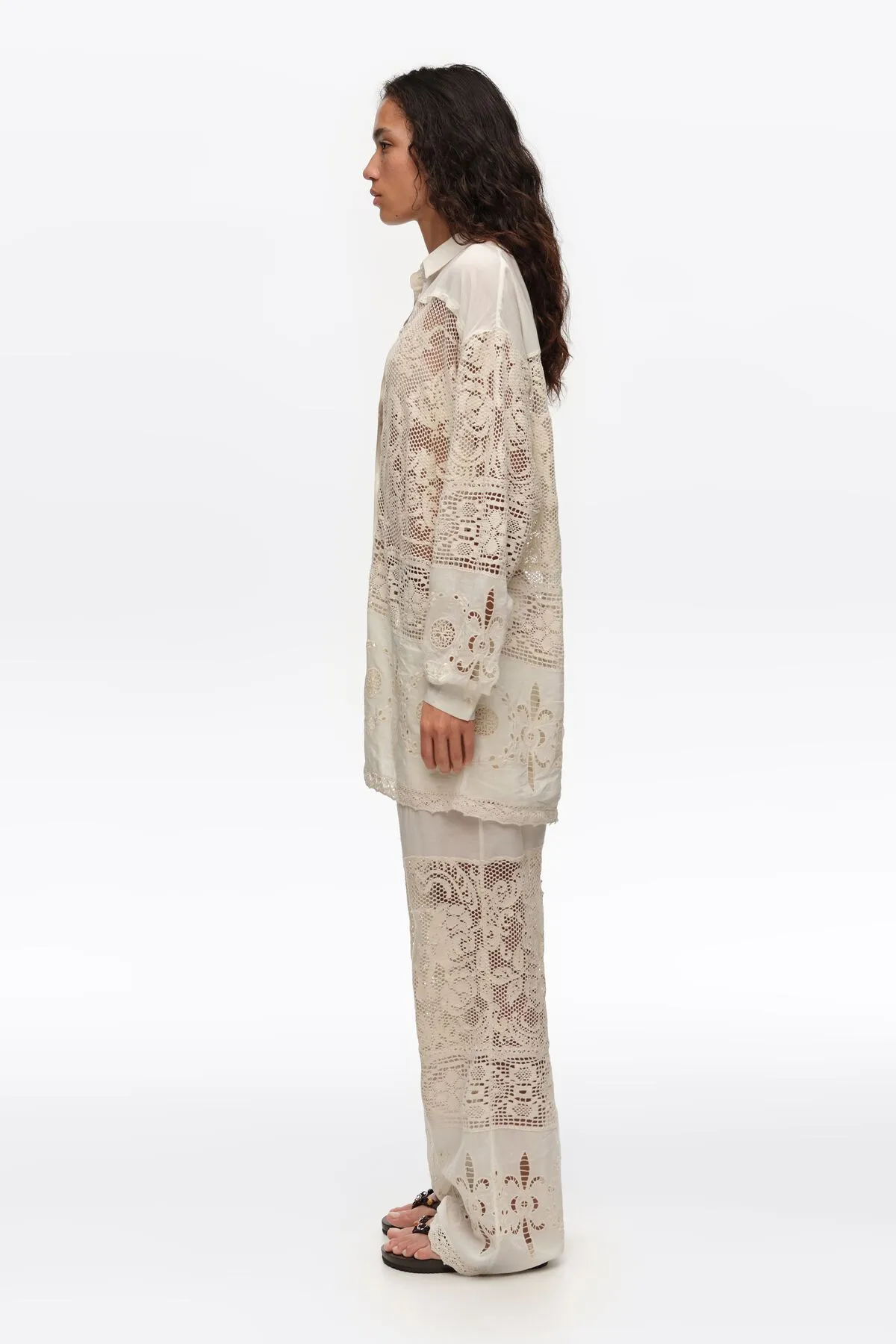 Spodnie hafty i ażurowe wzory ecru sold by Bimba y lola product image thumbnail 4