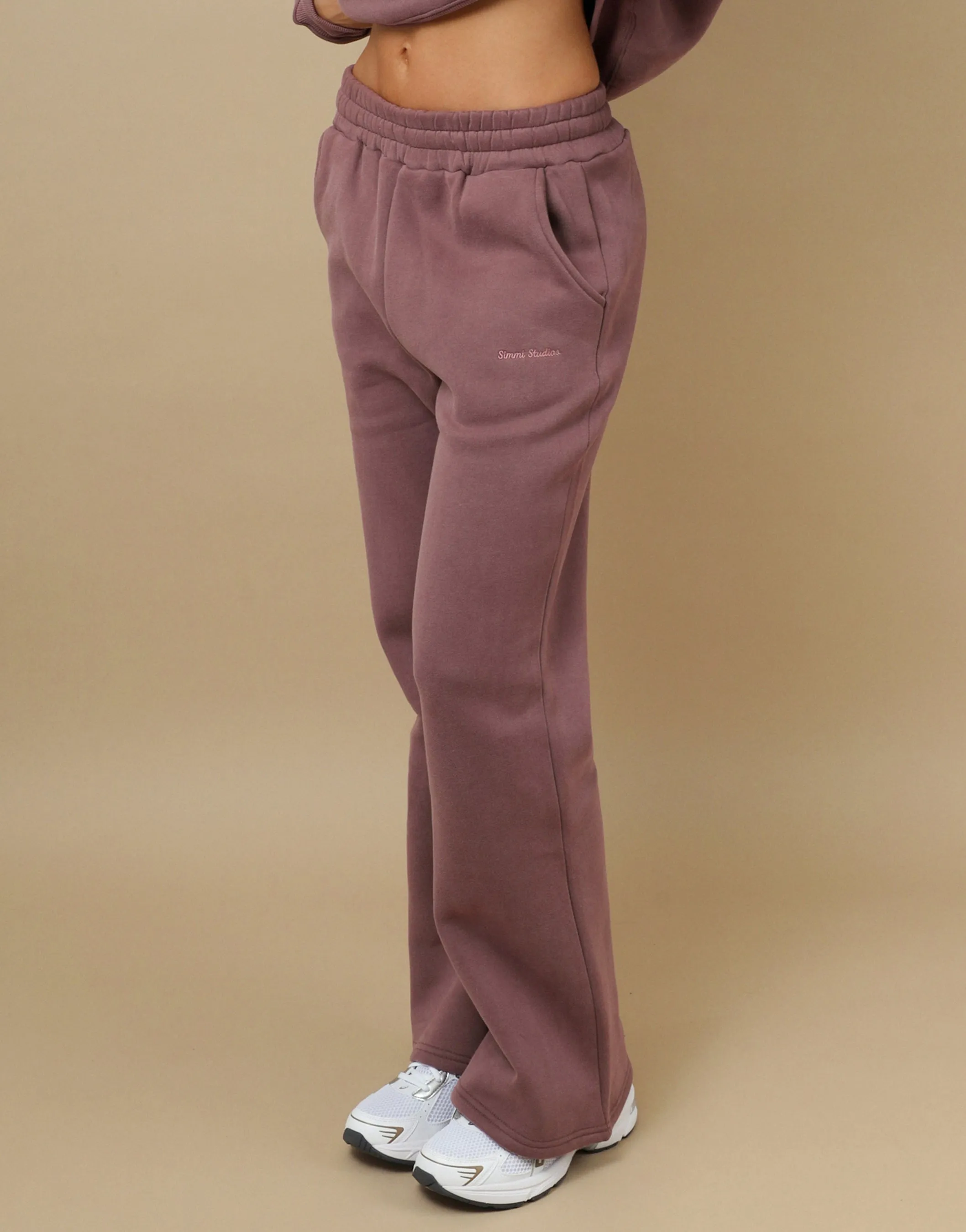 Maia Simmi Studios Essentials Joggers In Mauve sold by Simmi London product image thumbnail 3