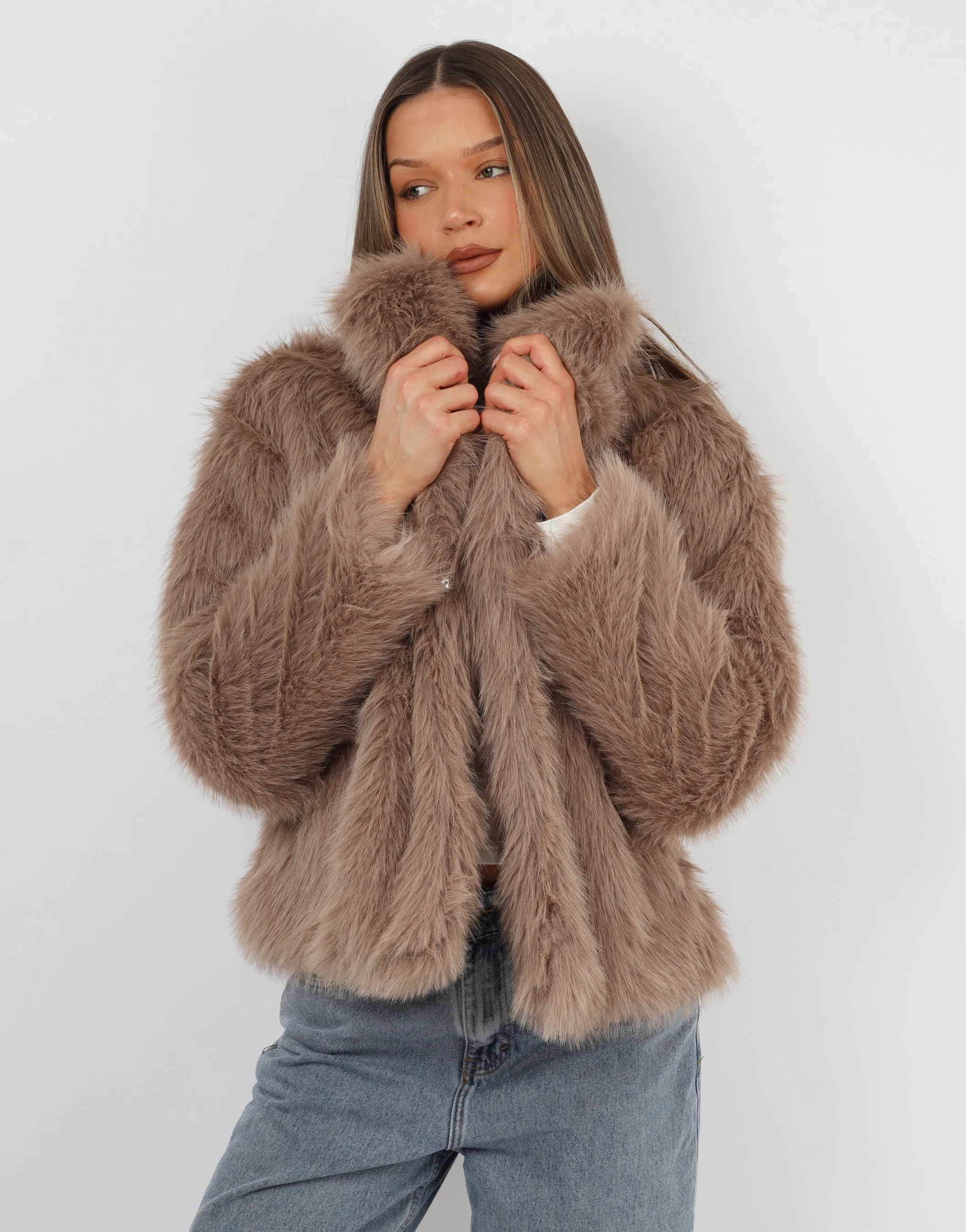 Arabella Oversized Collar Premium Faux Fur Coat in Mocha sold by Simmi London product image thumbnail 4