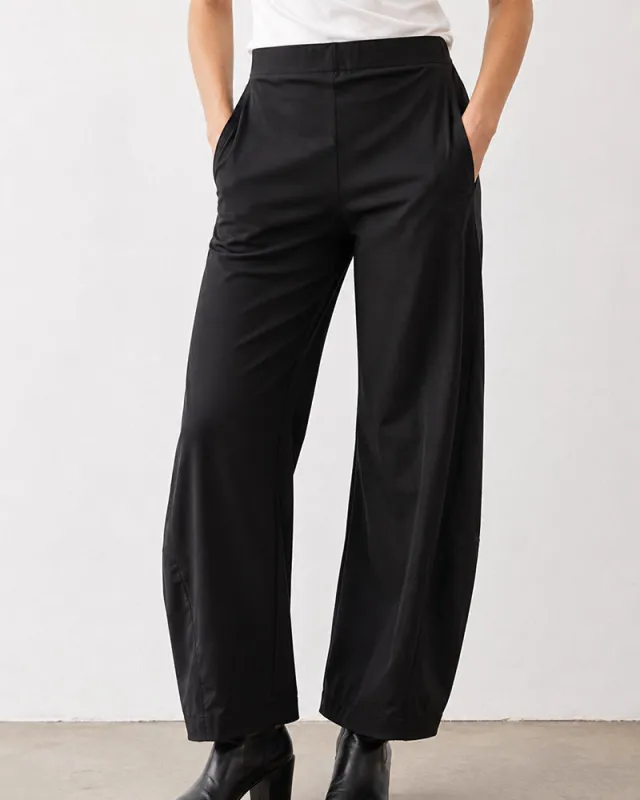 Mid-Rise Barrel Pants with Elastic Back Waist made by She Curve