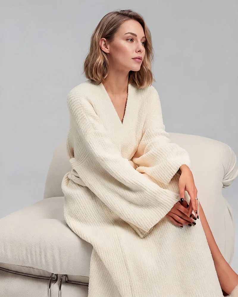 Long Plush Fleece Robe with Pockets sold by She Curve product image thumbnail 3