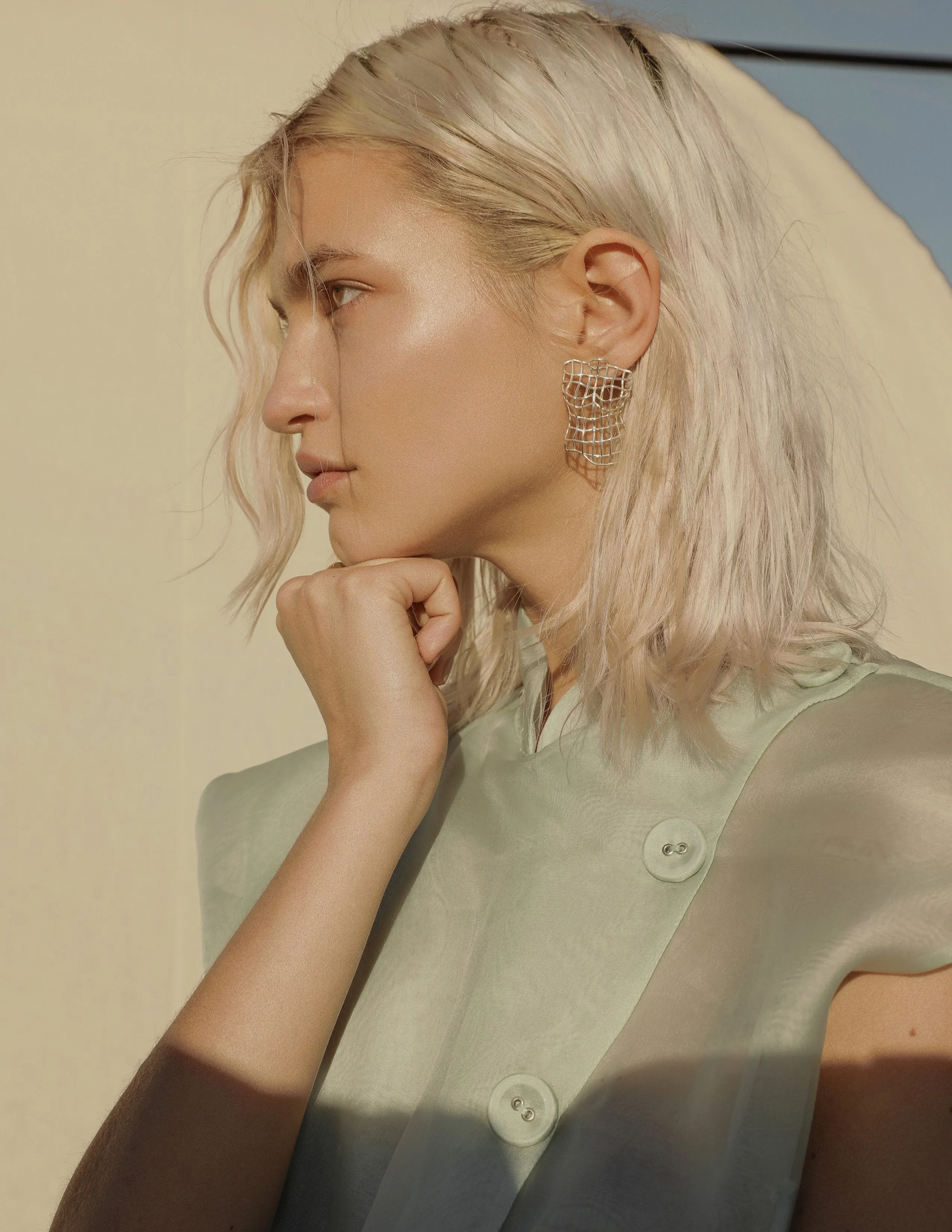 Aretes Torso 3D sold by Alejandra de Coss product image thumbnail 3