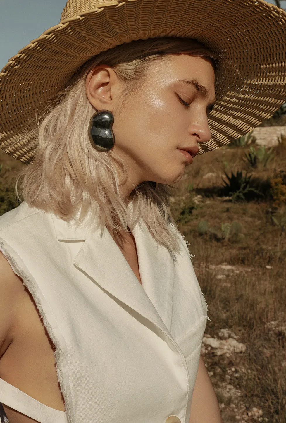 Aretes Arp Plata sold by Alejandra de Coss product image thumbnail 2