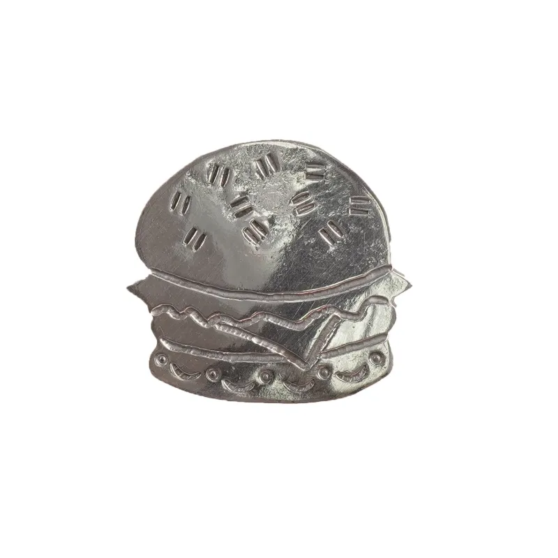MNQ16040 Pin Badge - Hamburger made by Tate + Yoko