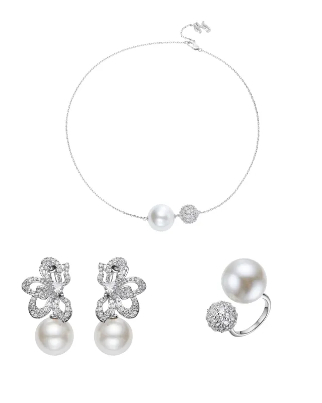 Elegance in Pearl sold by Nana Jacqueline