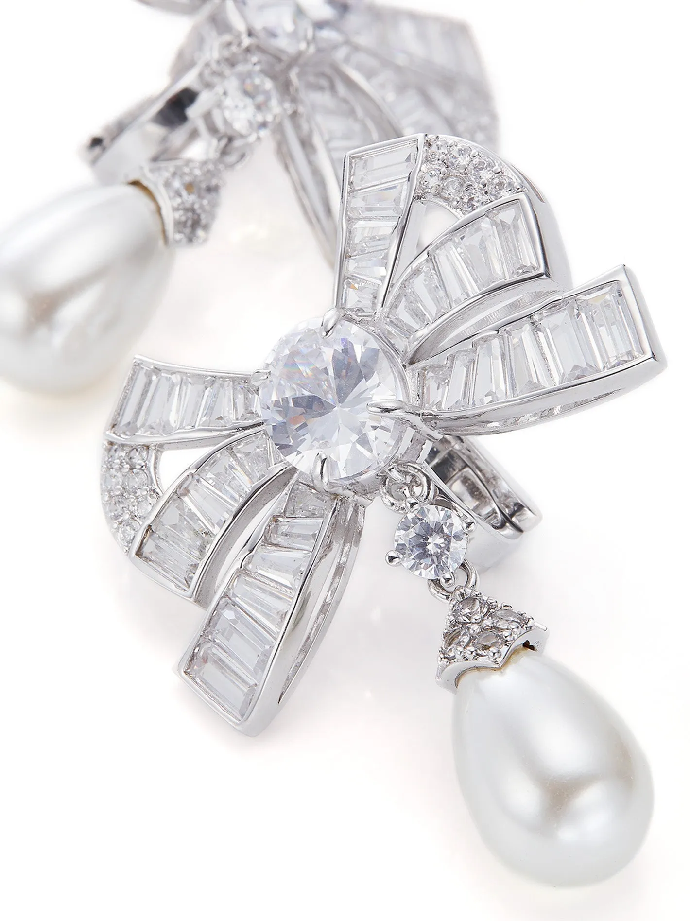 The Pearl & Diamonds Set sold by Nana Jacqueline product image thumbnail 4