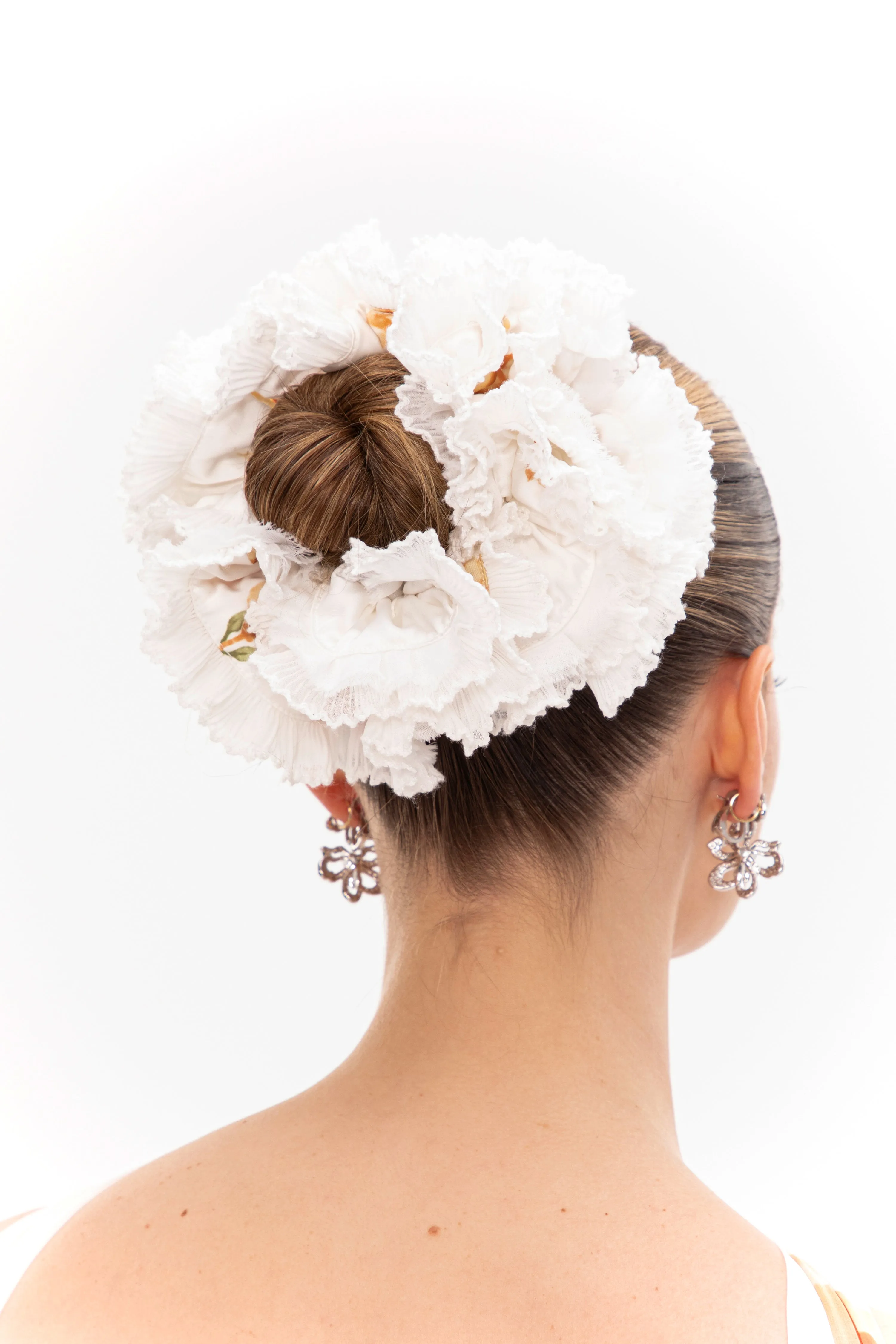 Amani Scrunchie (White) sold by Nana Jacqueline product image thumbnail 2