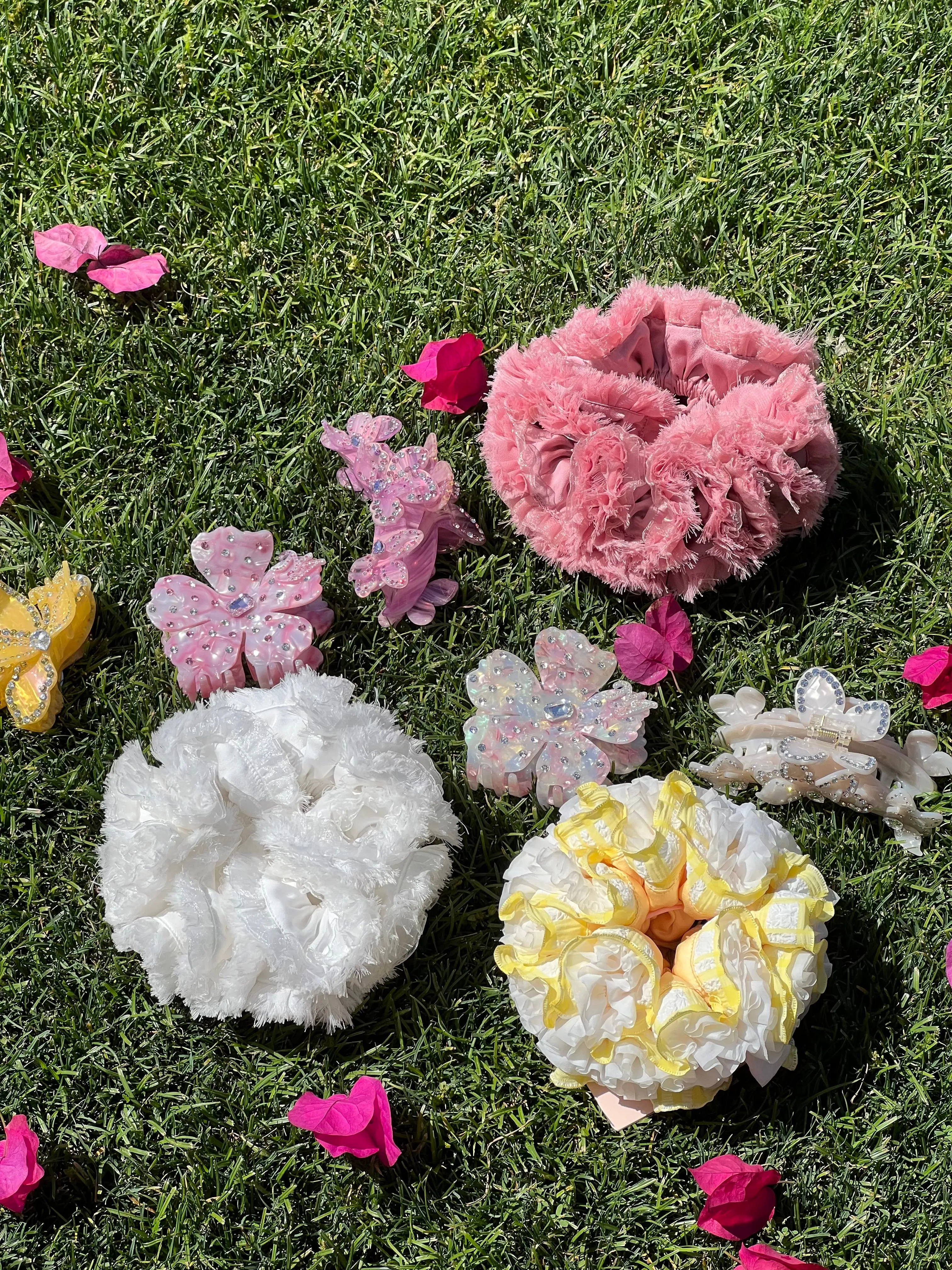 Amani Scrunchie (White) sold by Nana Jacqueline product image thumbnail 4