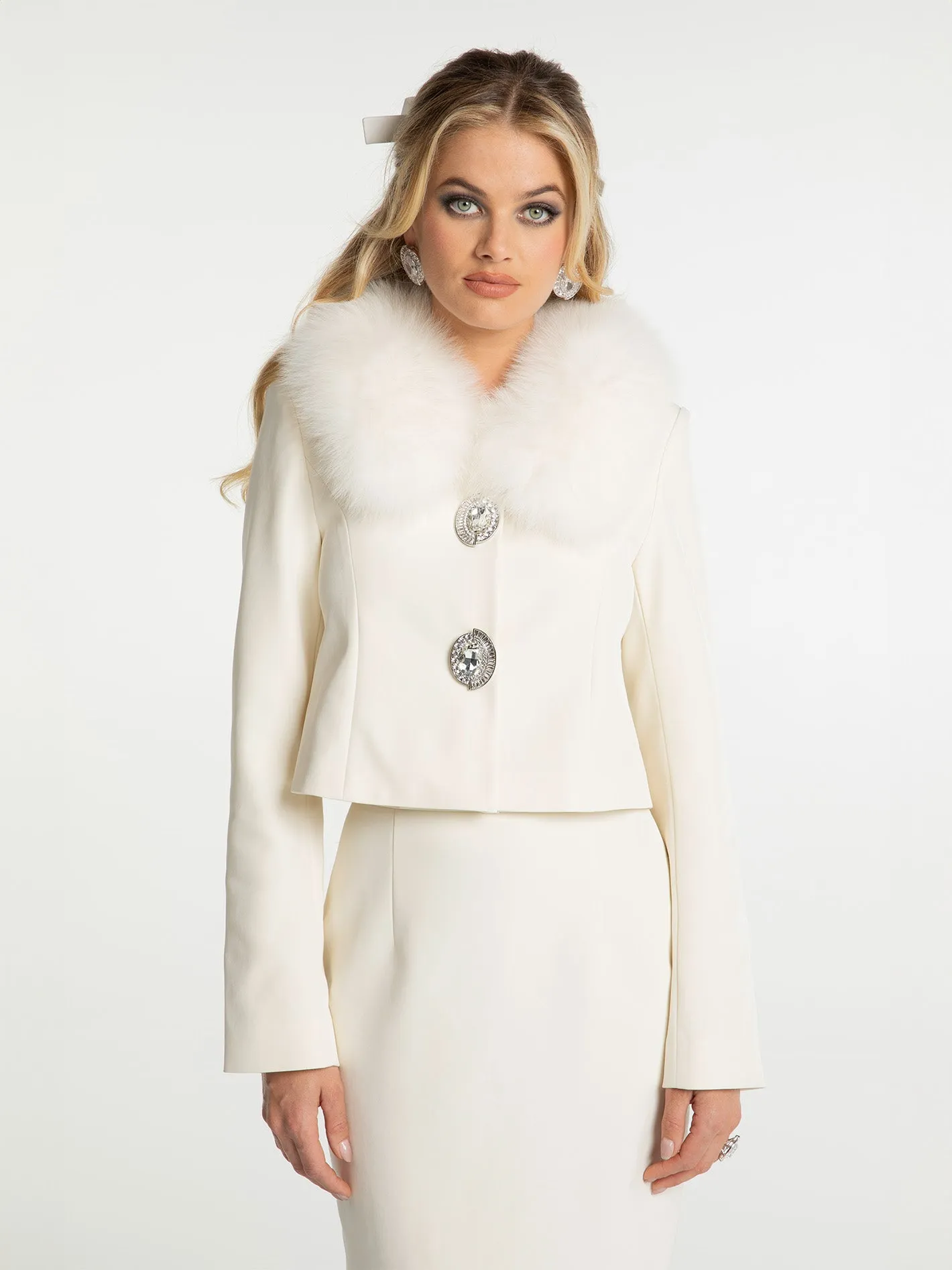 Claira Fur Collar (Off white) sold by Nana Jacqueline product image thumbnail 2