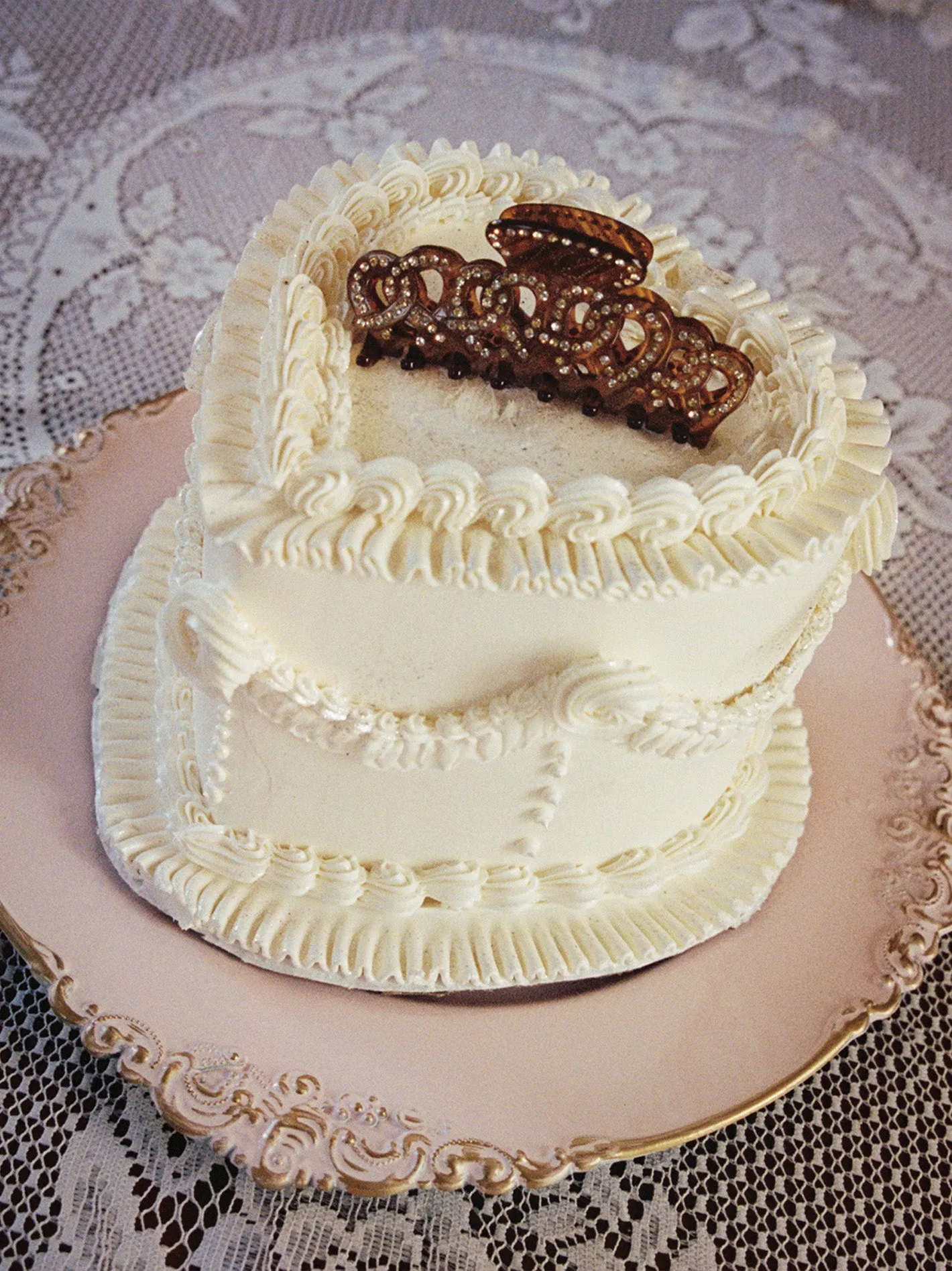 Kendall Claw Clip (Brown) (Final Sale) sold by Nana Jacqueline product image thumbnail 3