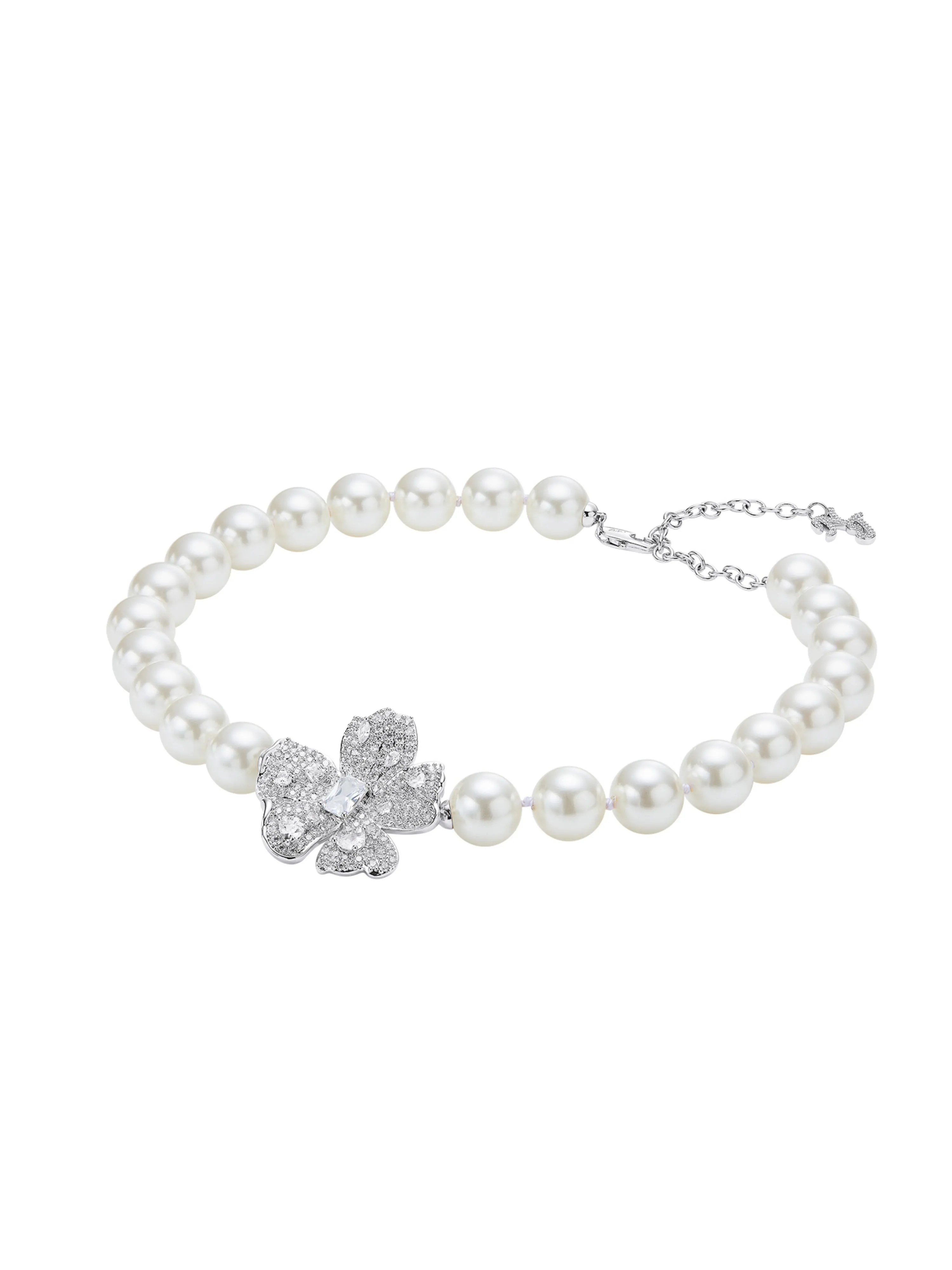 Bellina Floral Pearl Necklace sold by Nana Jacqueline product image thumbnail 3