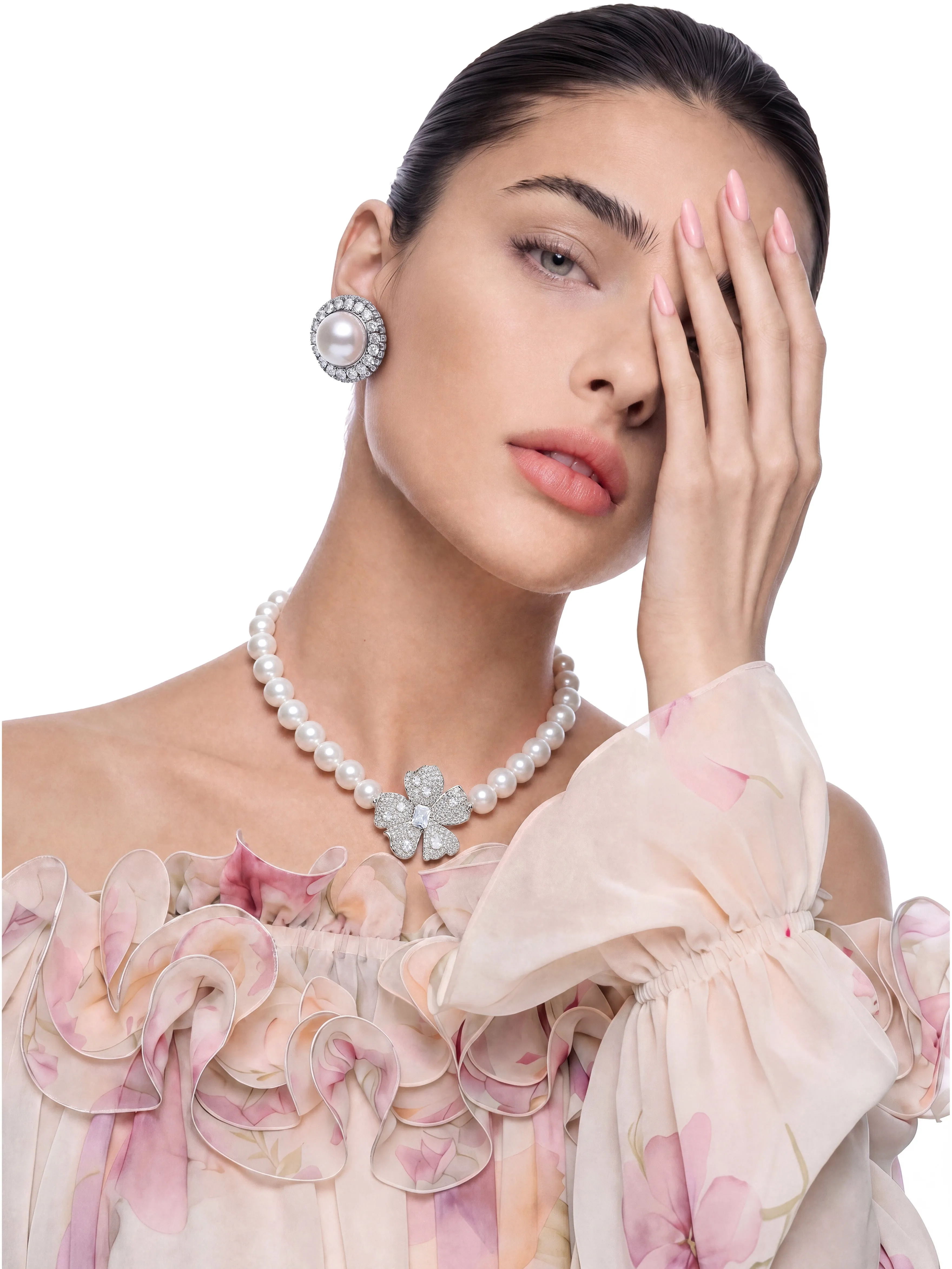 Bellina Floral Pearl Necklace sold by Nana Jacqueline product image thumbnail 2
