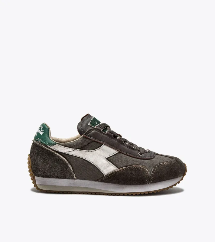 Diadora Men's Equipe Dirty SW Evo Beige Sesame sold by Orleans Shoe Co.
