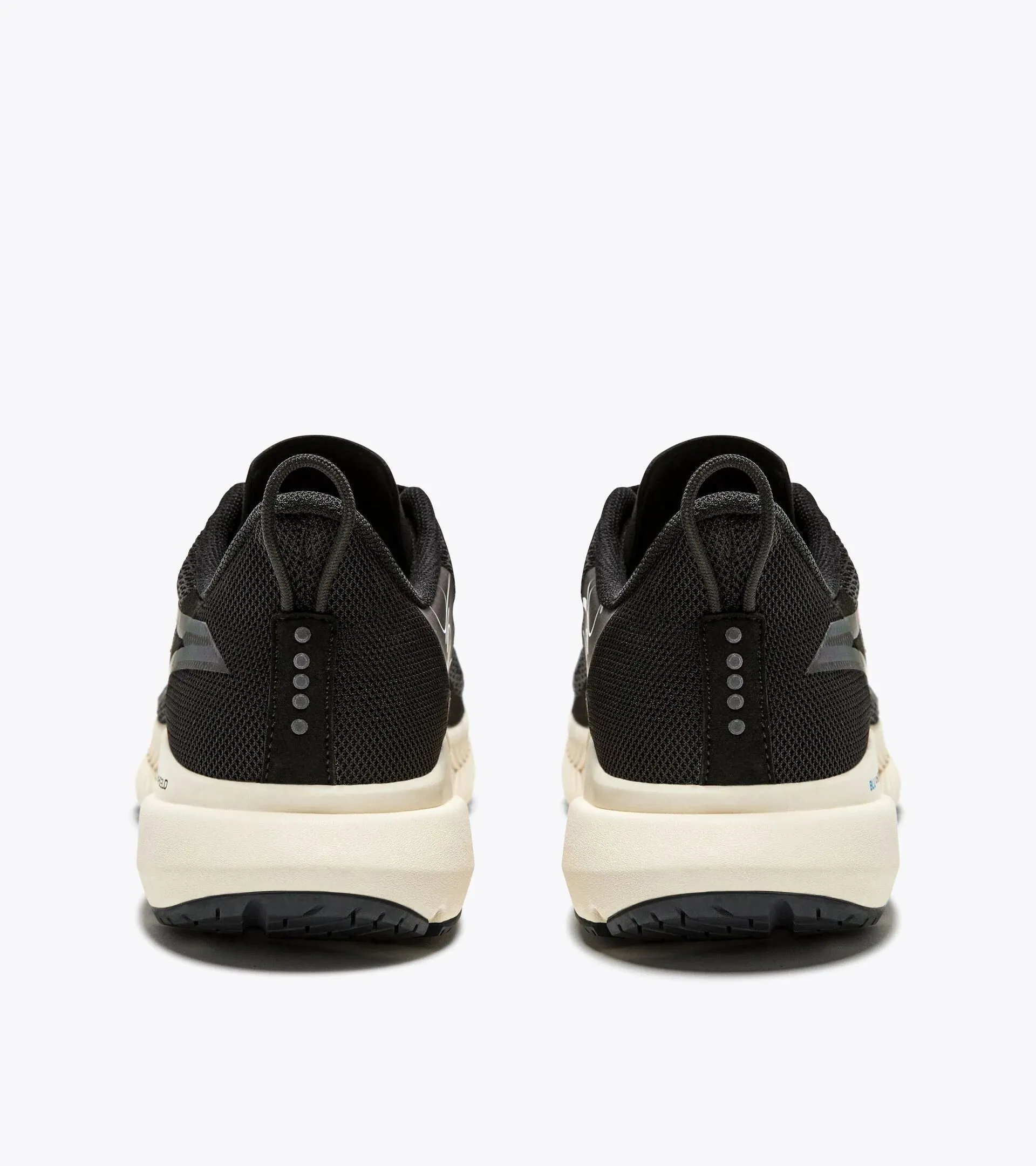 Diadora Women's Mythos Blushield Volo 4 HIP Black Whisper White sold by Orleans Shoe Co. product image thumbnail 2