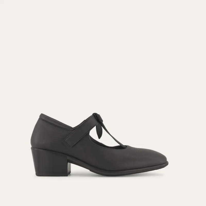 Naot Women's Nobility Black Jet Leather sold by Orleans Shoe Co.