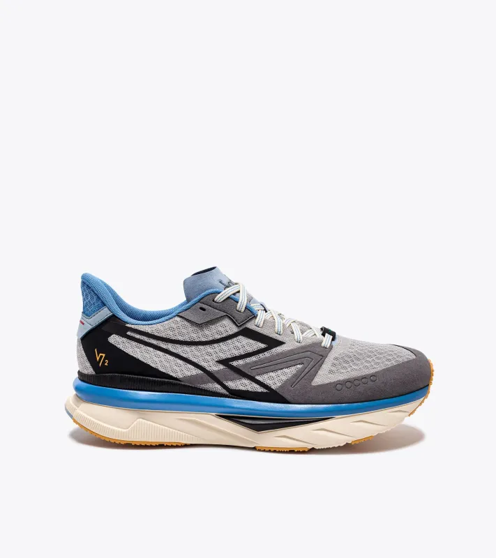 Diadora Men’s Atomo V7000-2 Silver Black Pacific sold by Orleans Shoe Co.