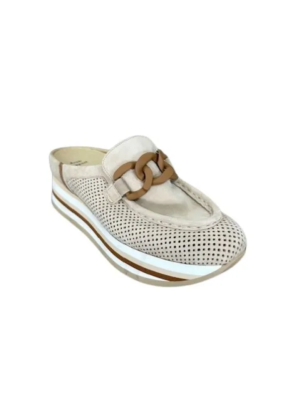 Softwaves Carlisa Loafers Cream Cognac sold by Orleans Shoe Co.