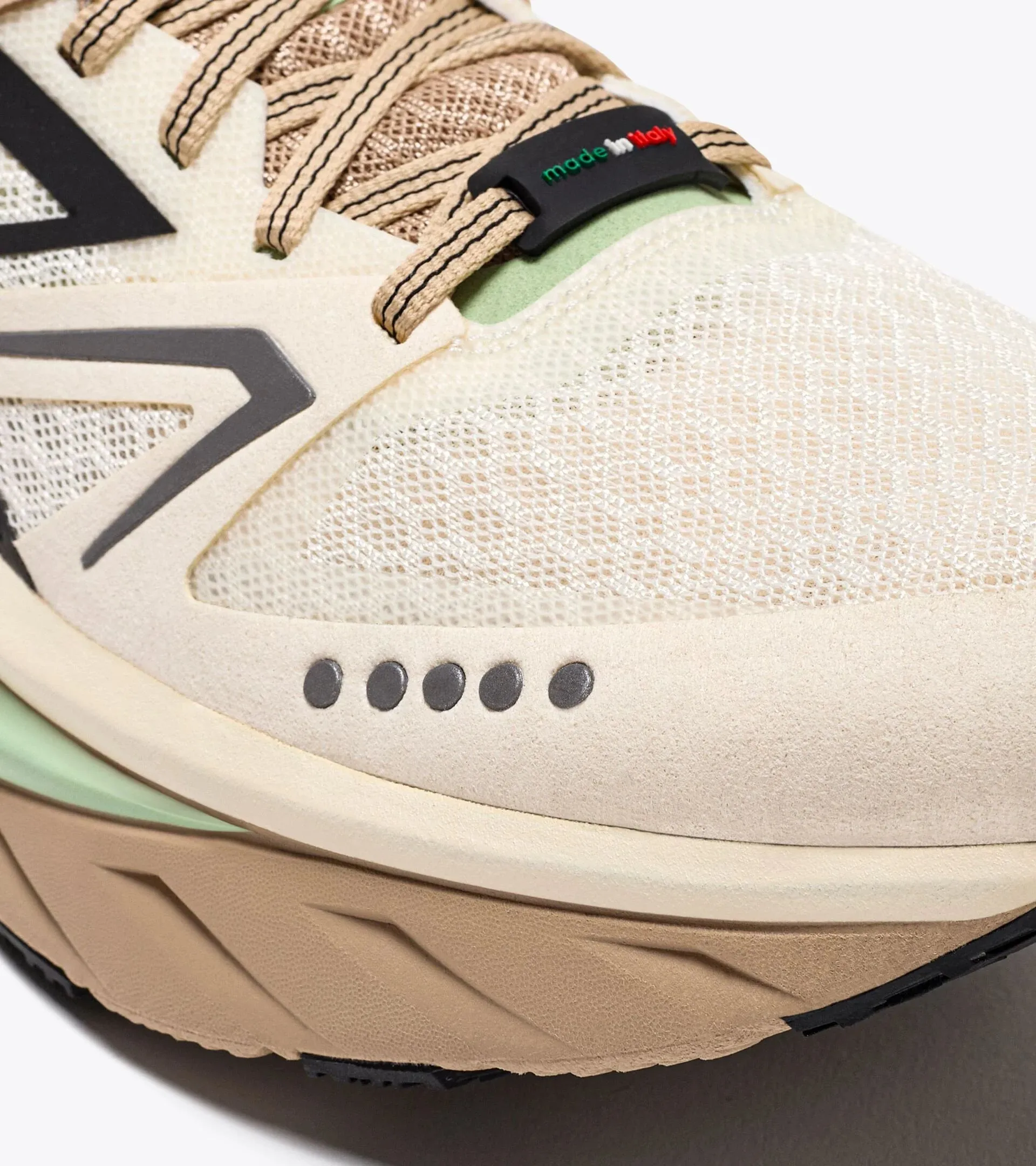 Diadora Men's Atomo v7000 Whisper White Irish Cream sold by Orleans Shoe Co. product image thumbnail 3