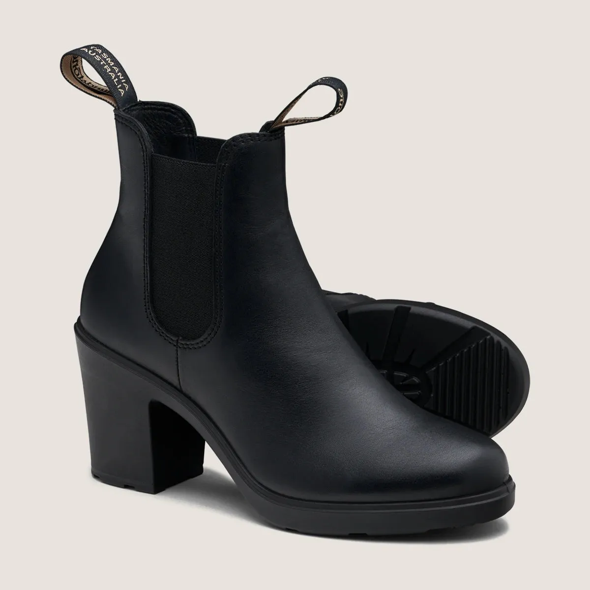 Blundstone Women’s 2365 Black sold by Orleans Shoe Co.