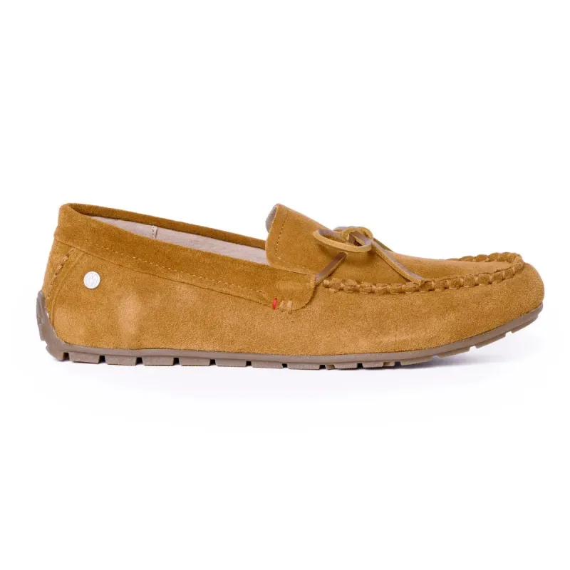 Minnetonka Men's Loafer Moc Brown made by Minnetonka
