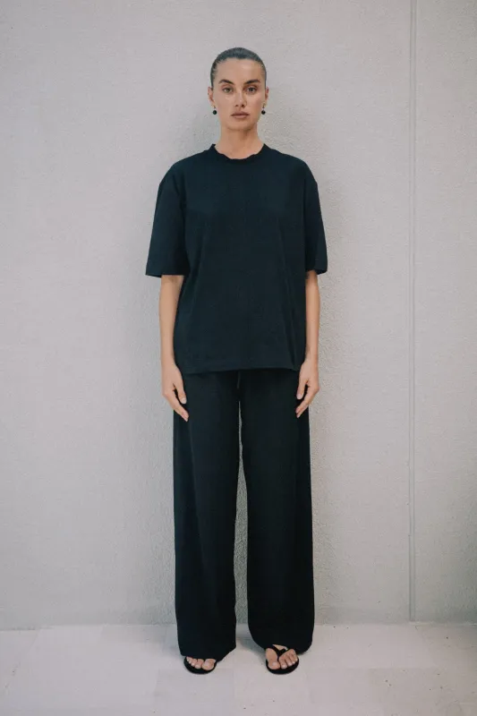 Ella Boyfriend Tee - Black sold by RAEF