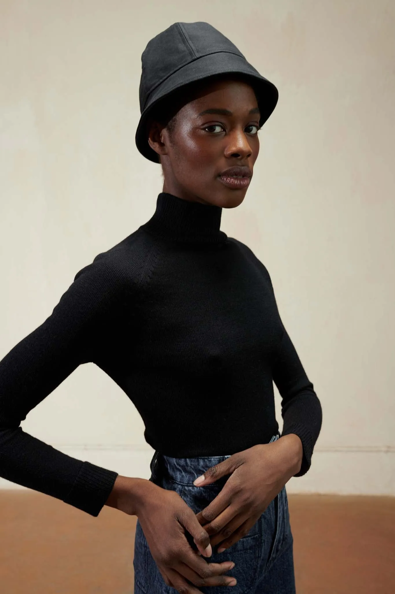 ALPACA TURTLENECK SWEATER | noir | WAREHOUSE SALE sold by Maria Stanley