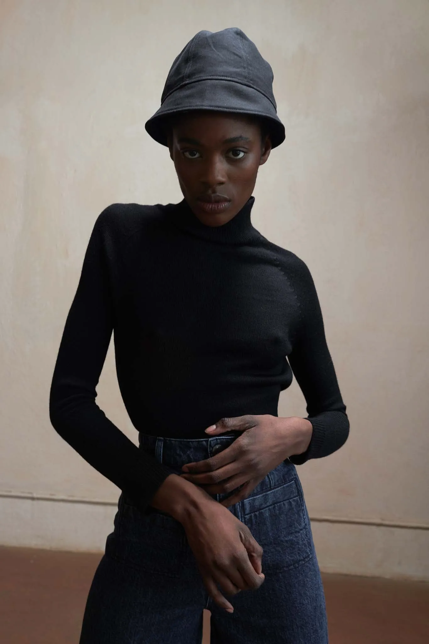ALPACA TURTLENECK SWEATER | noir | WAREHOUSE SALE sold by Maria Stanley product image thumbnail 4